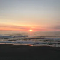 Blick aus unserer bescheidenen Strandhütte - abends