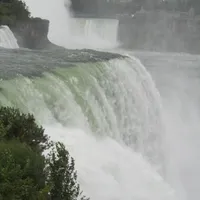 Niagarafall: Wasser währenddessen